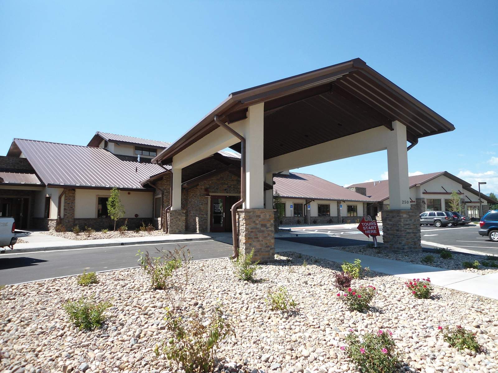 Commercial steel building with stone and stucco exterior finish